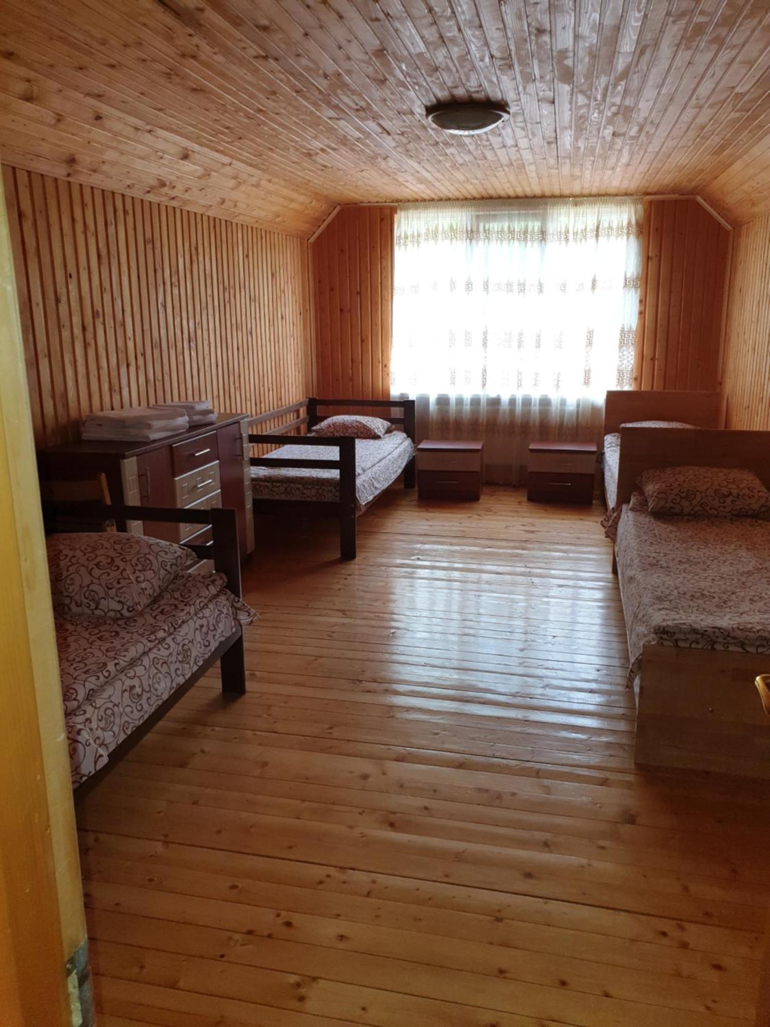 Зачаровані Карпати, Воловець Esterno foto